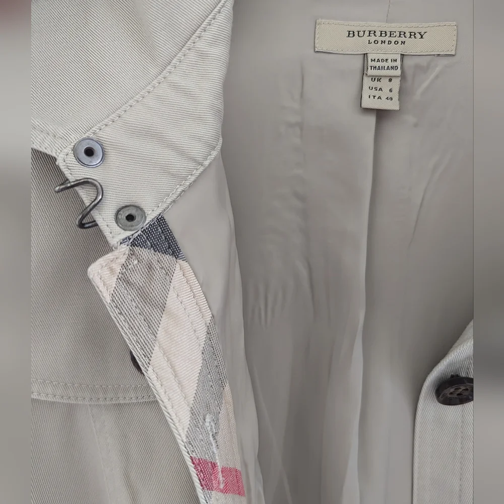BURBERRY Vintage Women's Short Sleeve Trench Coat Dress Size 6 Classic Khaki - Picture 5 of 16